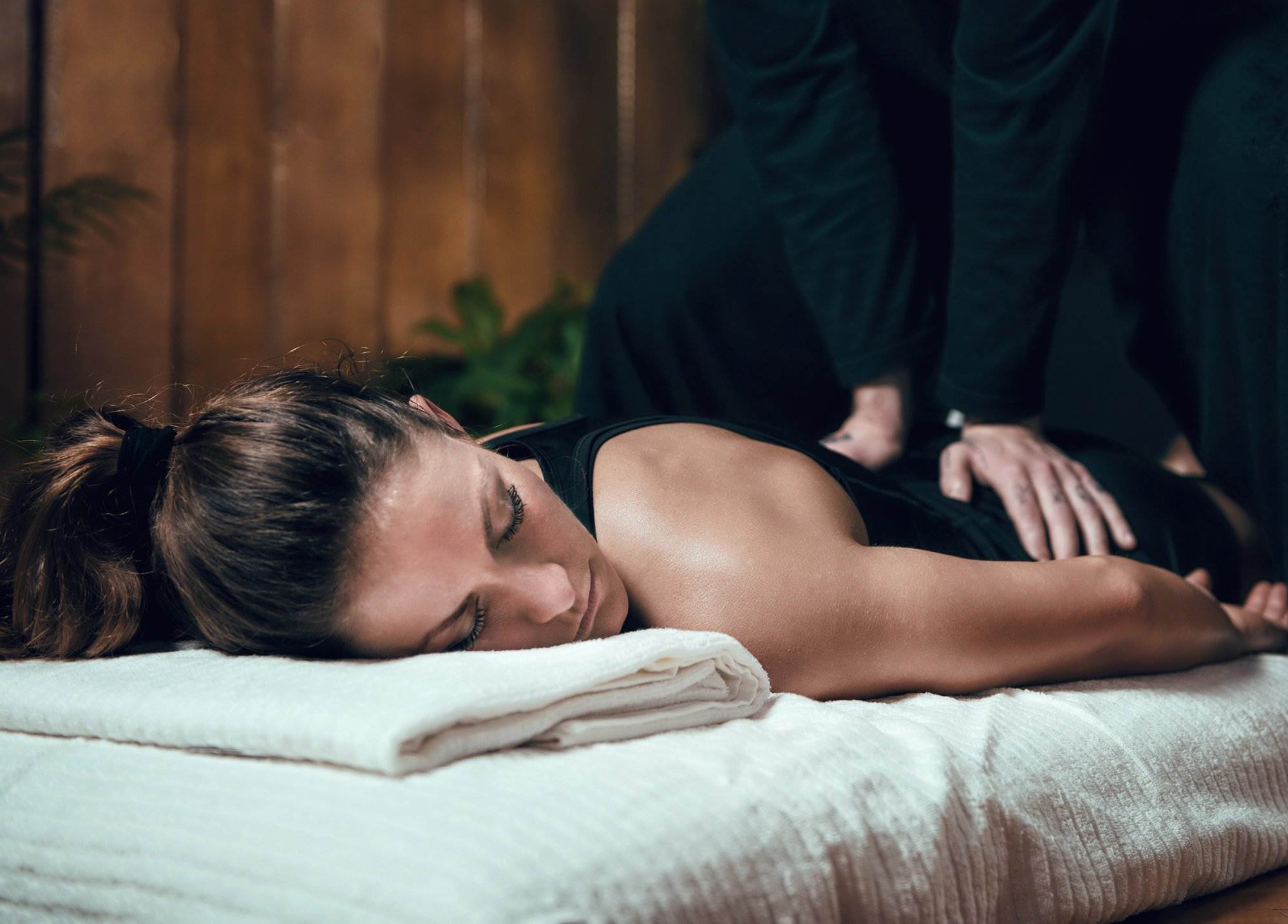 Shiatsu Massage - J&D Asian Massage and Spa